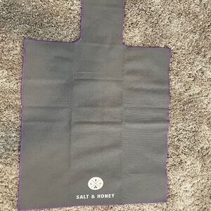 SALT & HONEY Non-Slip Pilates Reformer Towel | Gray/Purple